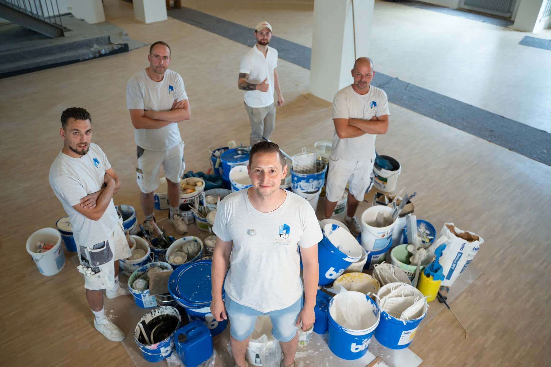 Team von Malerbetrieb Sens auf einer Großbaustelle